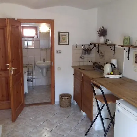 Lindentree-harmony 홈스테이